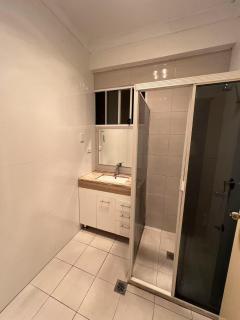 E Egg Room - Sidney - 7