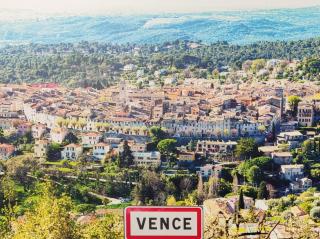 T2 clim piscine tout équipé au calme - 7