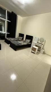 private room sheikh zayed rd world trade center - Dubái - 4