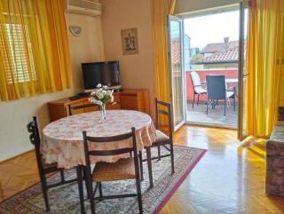 Charming apartment in Umag with balcony - Umag - 7