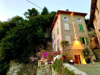 La Casa sulla collina del Castello - Breno - 0