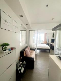 Grand Caliya Exquisite Suite - Manila - 2