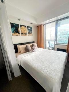 Grand Caliya Exquisite Suite - Manila - 1