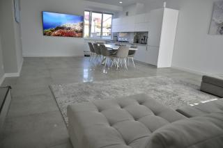 Luxury home with modern interior perfectly located - Chişinău - 0