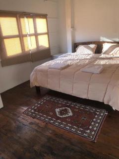 Nearthepark boutique house1 - 4