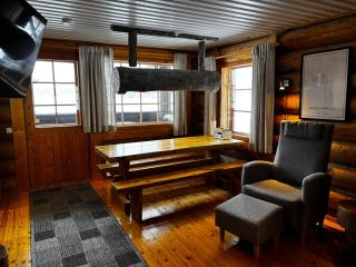 Ruska 2, Ylläs, Äkäslompolo, Lapland - Log Cabin with Lake and Fell Scenery - Äkäslompolo - 8