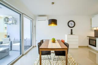 Apartment Jasna, Pula city center with garage - Pula - 0