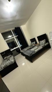 private room sheikh zayed rd world trade center - Dubái - 2