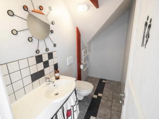 Unik villa med utsiktstorn, orangeri och badtunna - 3