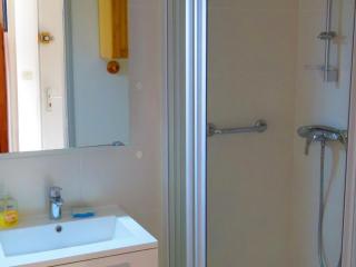 Appartement 2 pièces avec parking privé, Sète - FR-1-472-123 - 3