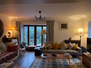 Lovely Carlung House - 9