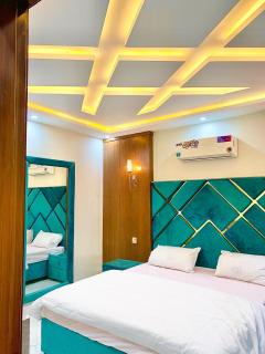 Royal Height Residence - Lahore - 3