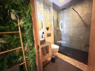Narbnb - JUNGLE SUITE - Jacuzzi - Centre - Clim - Narbonne - 7