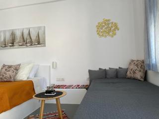Cavalari Santorini - Sunny and quiet room #2 - Karterados - 5