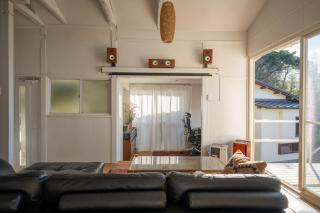 The Cabin Ashina 富士山と海を望むヴィンテージ平屋一棟貸し南葉山 撮影 商用利用可 - 1