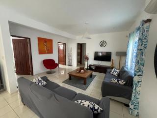 Jolie petite villa à Trou aux biches à 200 m de la plage - Trou aux Biches - 5