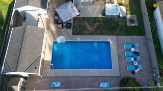 Pristine Oasis, Hot tub, Pool bar, Bags,Fire-Table - Normal - 4