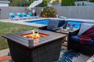 Pristine Oasis, Hot tub, Pool bar, Bags,Fire-Table - Normal - 2