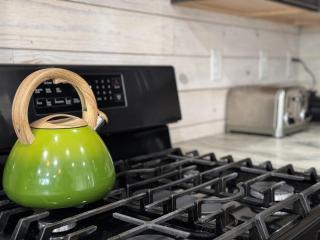 Central Location, Hot tub, Digital Game Table - 1