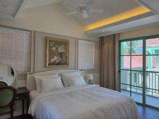 Evelyn Villa 3 - Luxury 4BR Pool Villa & Free Khem Beach Access V708 - 4