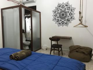 Wood Stone Homestay Yogyakarta - 8