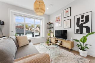 Charming 3BR Home in a Lovely Vancouver Neighborhood - Vancouver - 0