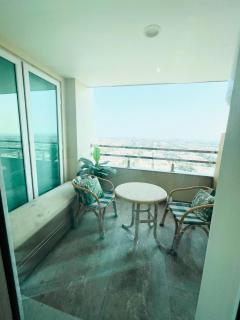 Premium Luxurious Apartments Goldcrest Mall Residency - 3