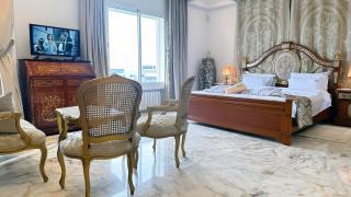 L'Orchidée - Suites de Luxe avec Piscine Chauffée et Vue sur le Lac de Tunis - Tunisi - 0