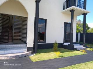 Paradise Palm Villa - 1