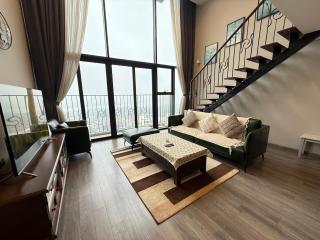 PentStudio w Nhat Tan Bridge view - Ho Chi Minh-stad - 1
