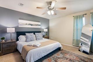 Cozy Family Basecamp! Near Lackland Sea World & DT - San Antonio - 7