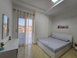 Modern , quiet , family friendly & fully furnished apartment - Vlorë - 3