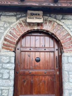 Dora Guest house - Berat - 8