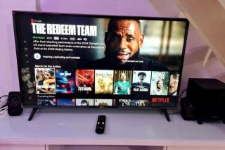 Spacious Stylish Home in the Heart of Calapan City, Accommodates up to 15pax - 1