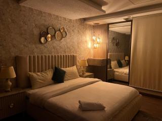 1 bed luxurious daily basis - Lahore - 8