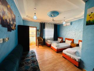 White Apartment - Aqaba - 7