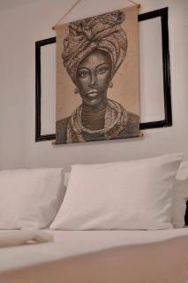 Casa Blanca Beachfront Apartament - Saranda - 1
