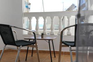 Casa Blanca Beachfront Apartament - Saranda - 3