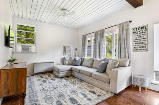 Cozy 2bdrm with Pond View - Best Location! - Stowe - 0