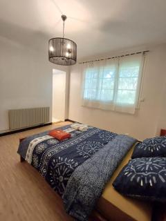 l'auberge agenaise, 8pers , wifi , parking - 6