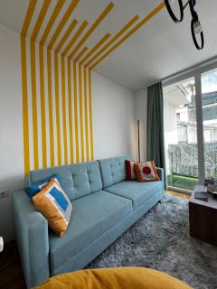 City View Duplex - Stylish 2BR Apartment with parking - Escópia - 4