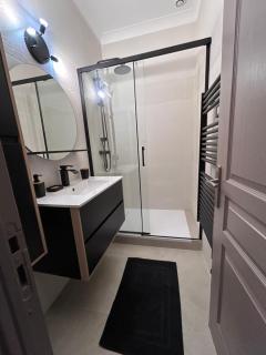 Appartement chaleureux en centre ville - Nimes - 8