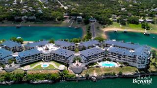 Color Pop by the Pool! - Lago Vista - 6