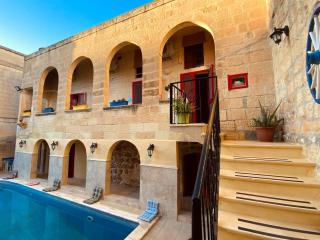 Ta Randu Farmhouse with Stunning Pool - 9