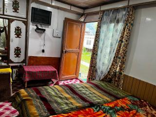 Hotel sea face - Srinagar - 5