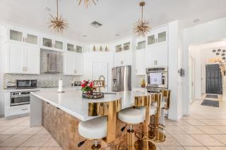 Amazing Home in Gilbert - Gilbert - 8