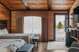 The View Boutique Hotel Suites - 4