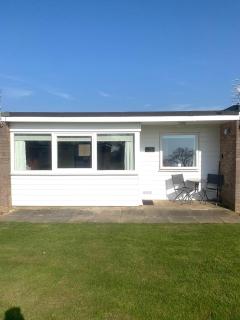 Dragon Chalets, 155 Sunbeach Holiday Village, Scratby - Scratby - 2