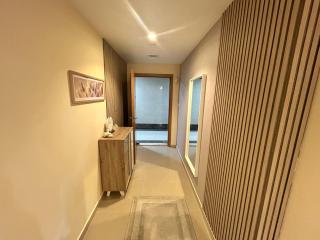 Deluxe 1BHK Apt in JVC, Self check in ! - 4
