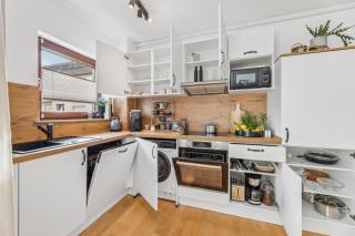 Stay Malou Apartment zentrumsnah mit Kaffee-Teebar, Arbeitsplatz, kostenloser Stellplatz - Bayreuth - 8